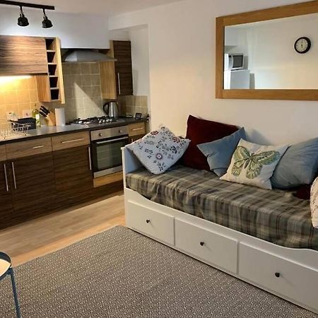 The Snug, A Great Flat In The Heart Of Peebles. Leilighet Eksteriør bilde