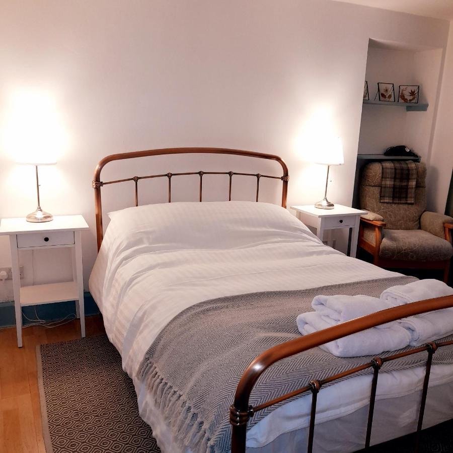 The Snug, A Great Flat In The Heart Of Peebles. Leilighet Eksteriør bilde